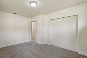 Sutter Ave-0105-017.jpg