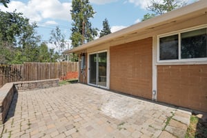 Sutter Ave-0105-025.jpg