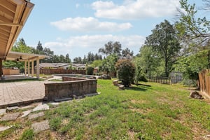 Sutter Ave-0105-027.jpg
