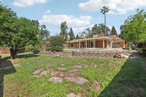 Sutter Ave-0105-029.jpg
