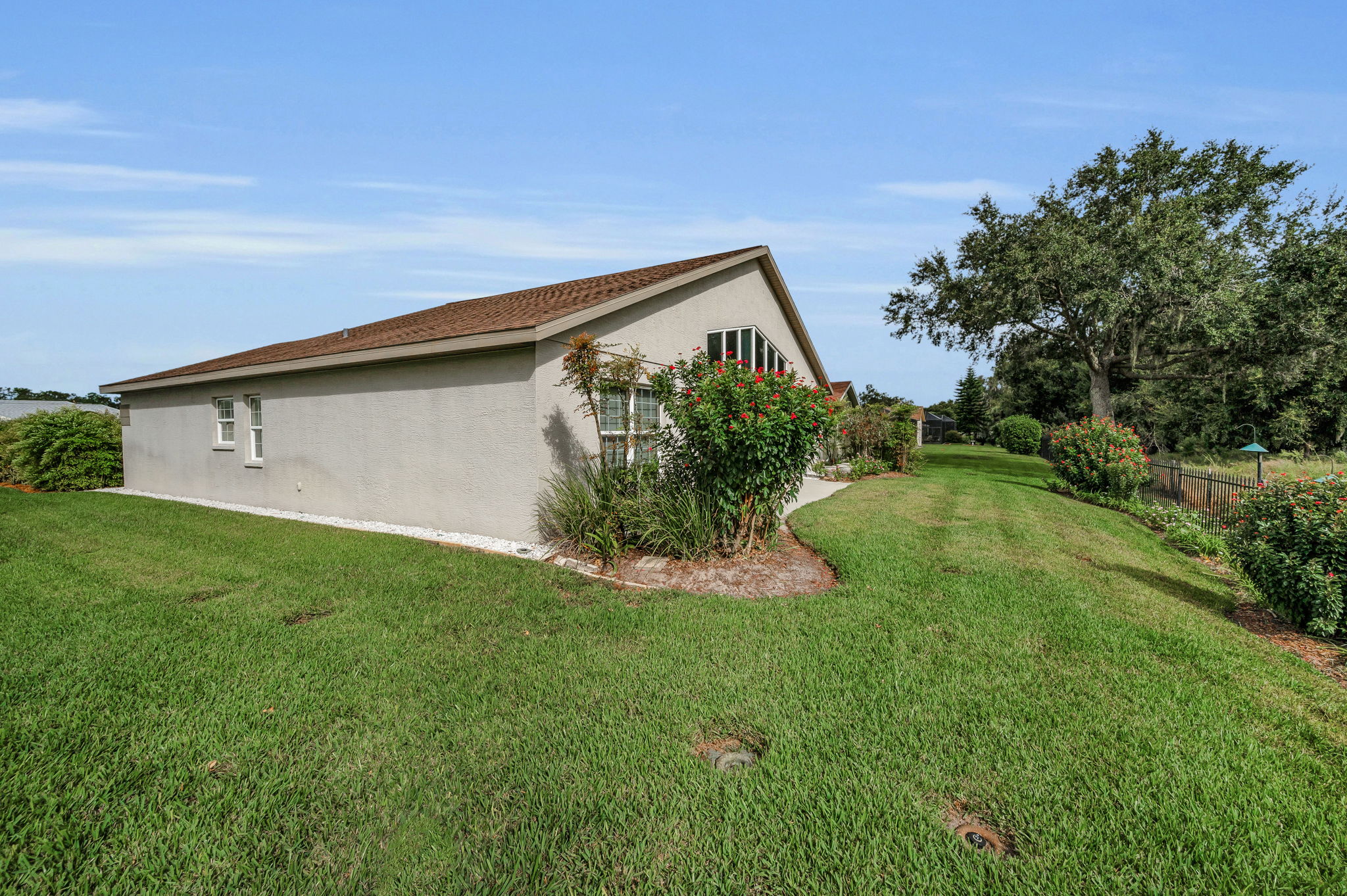 Side Exterior1
