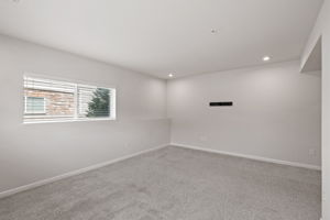  Photo 39