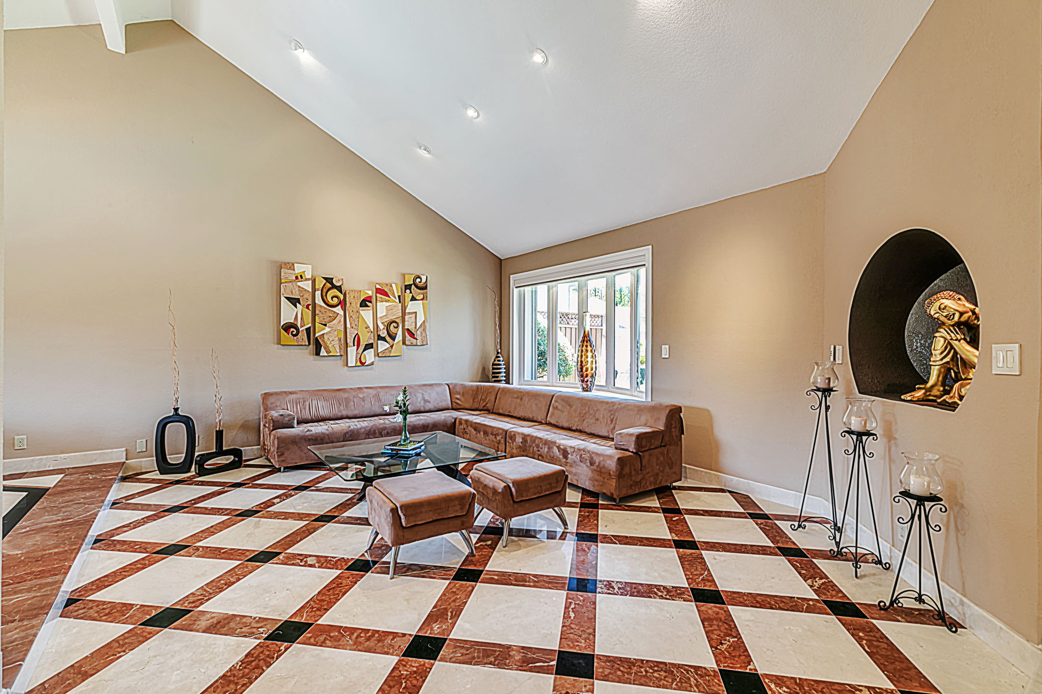 010_6534 McAbee Rd  