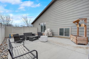 175th St W-035