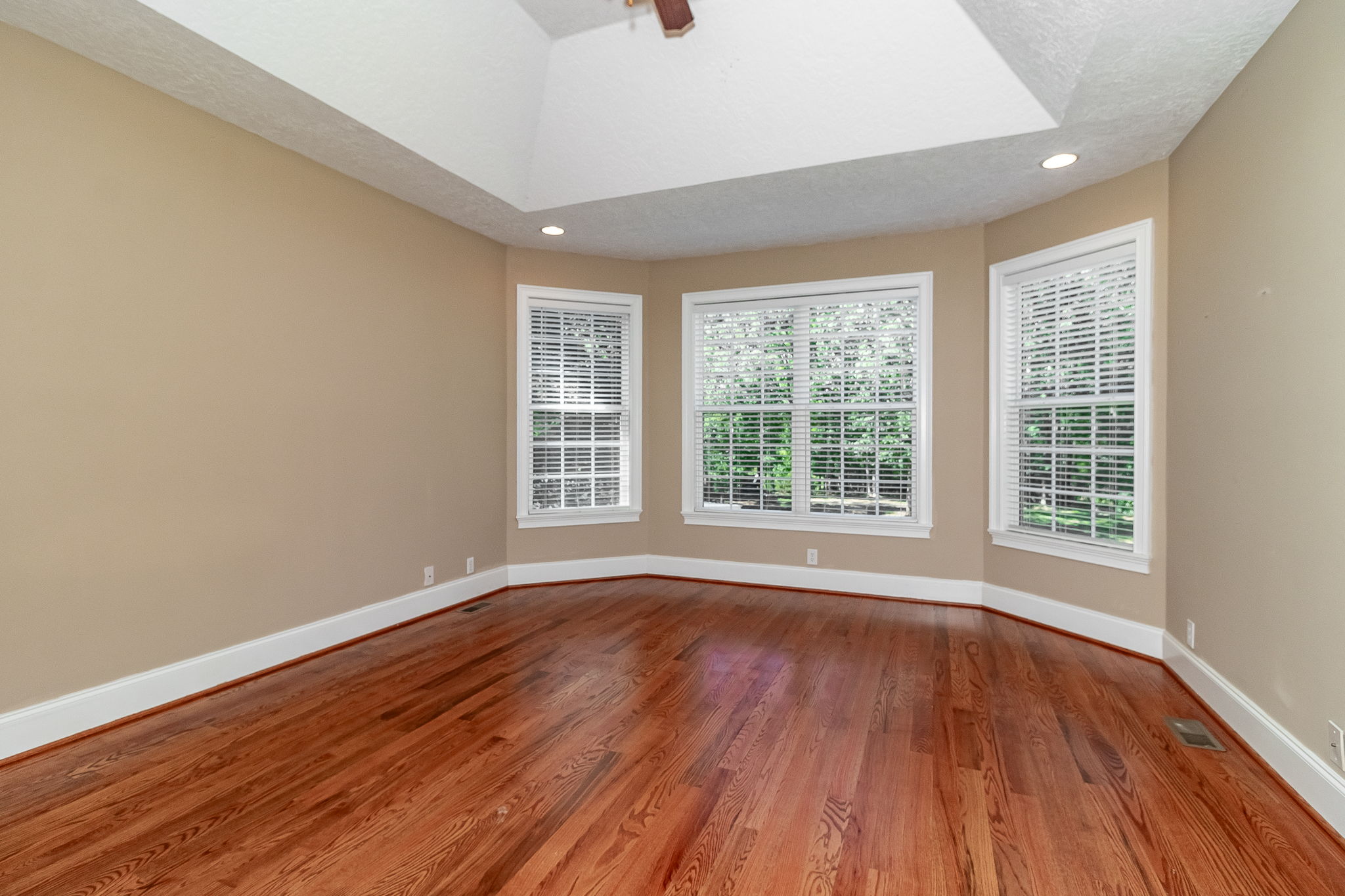 Primary Bedroom (On Main)