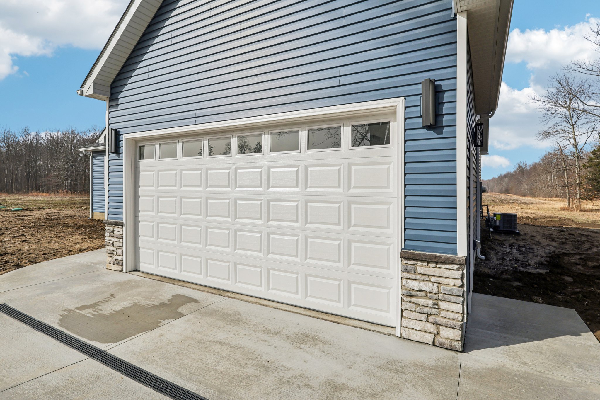 N Ridge Rd-S0503-005.jpg