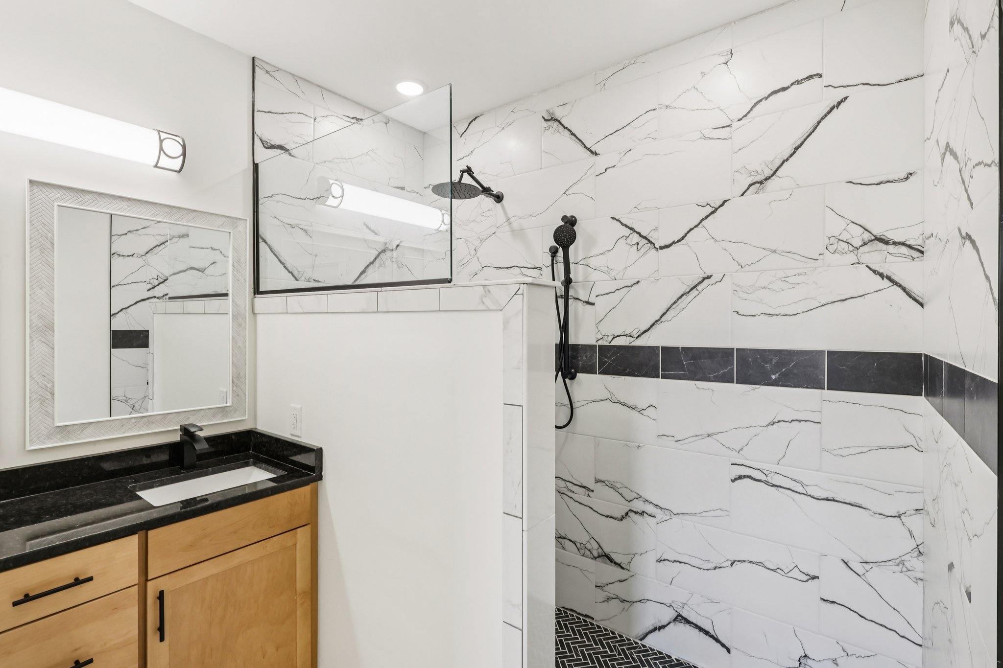 N Ridge Rd-S0503-041.jpg