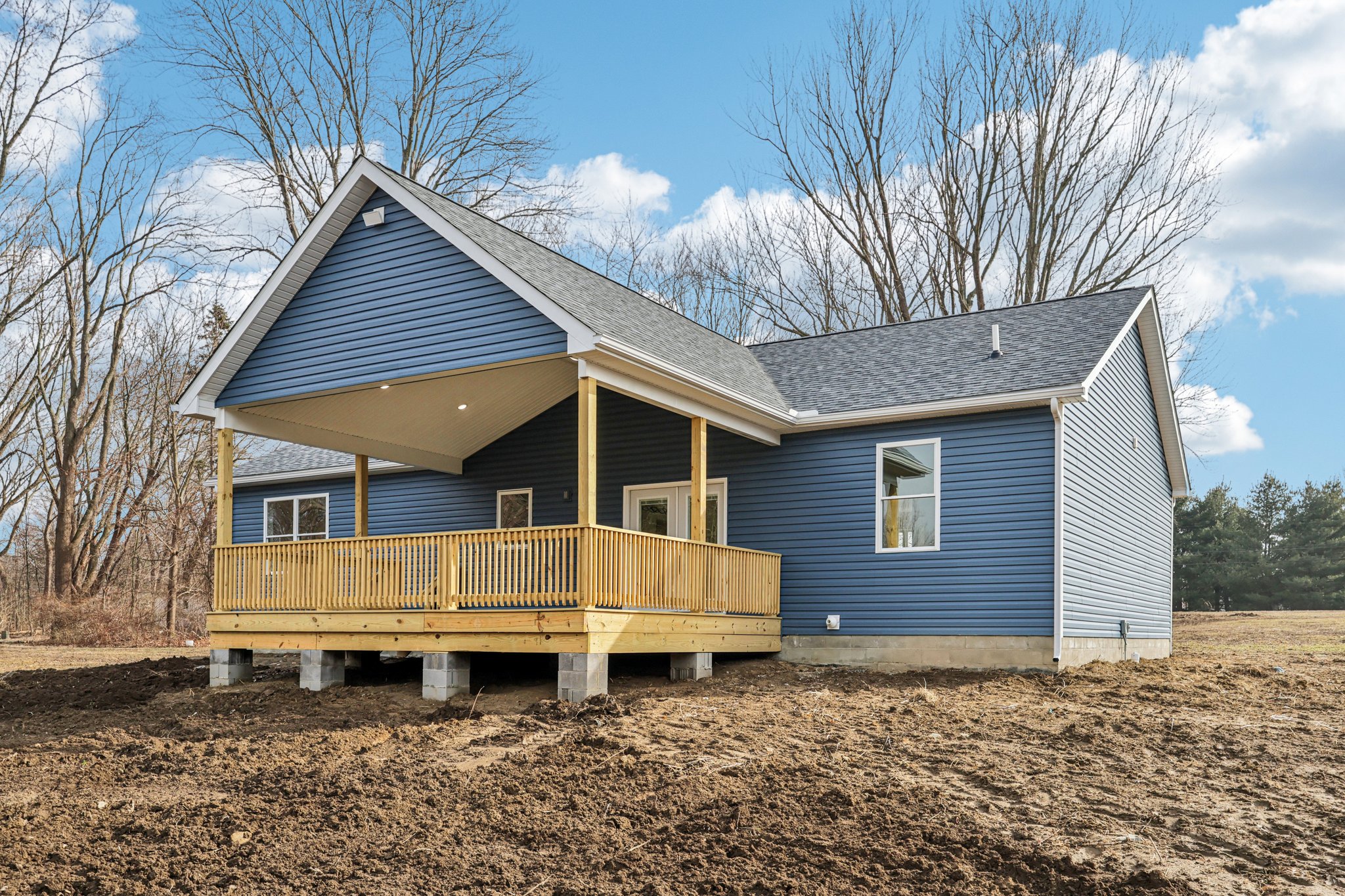 N Ridge Rd-S0503-048.jpg