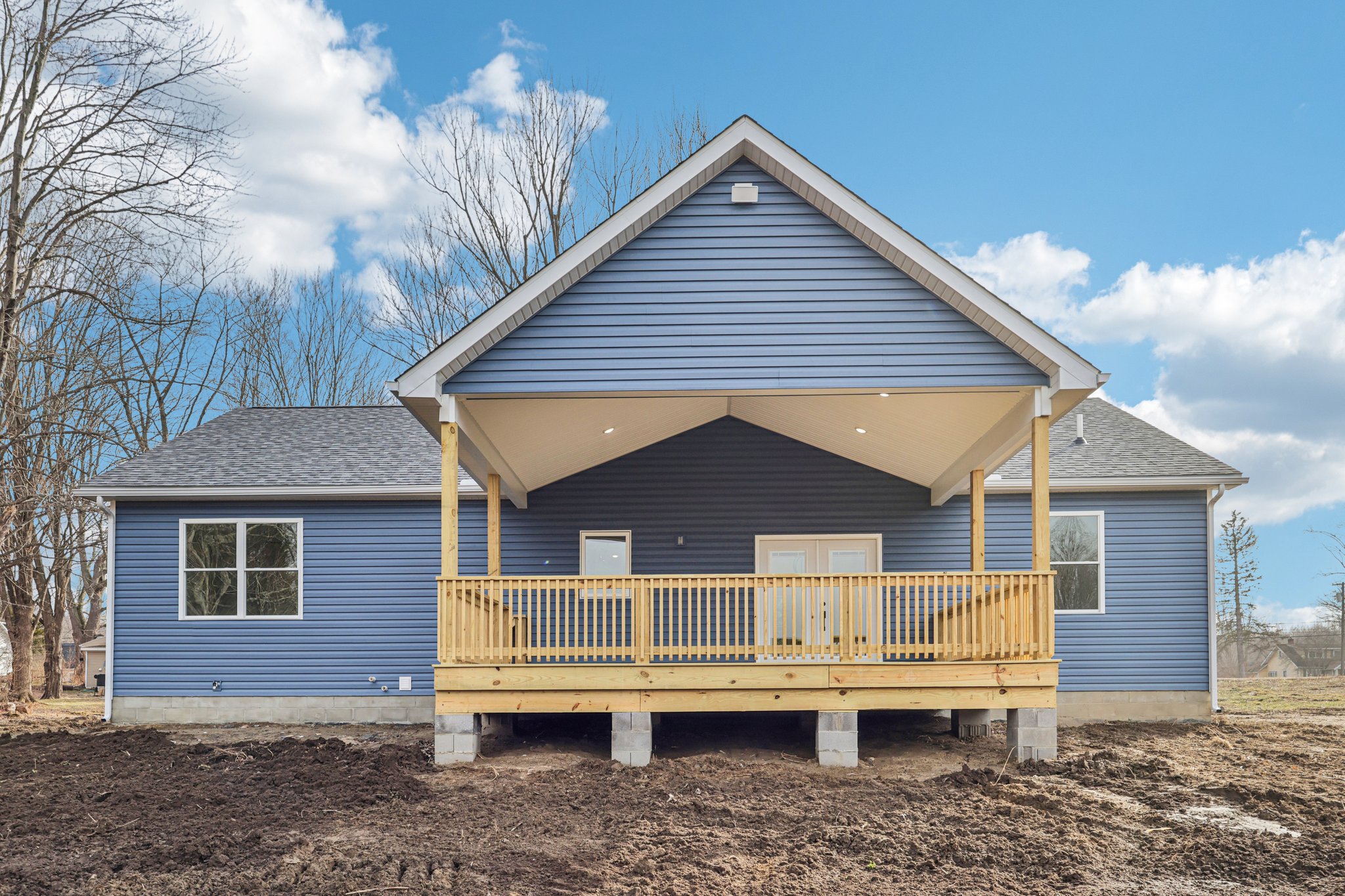 N Ridge Rd-S0503-049.jpg