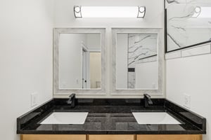 N Ridge Rd-S0503-036.jpg