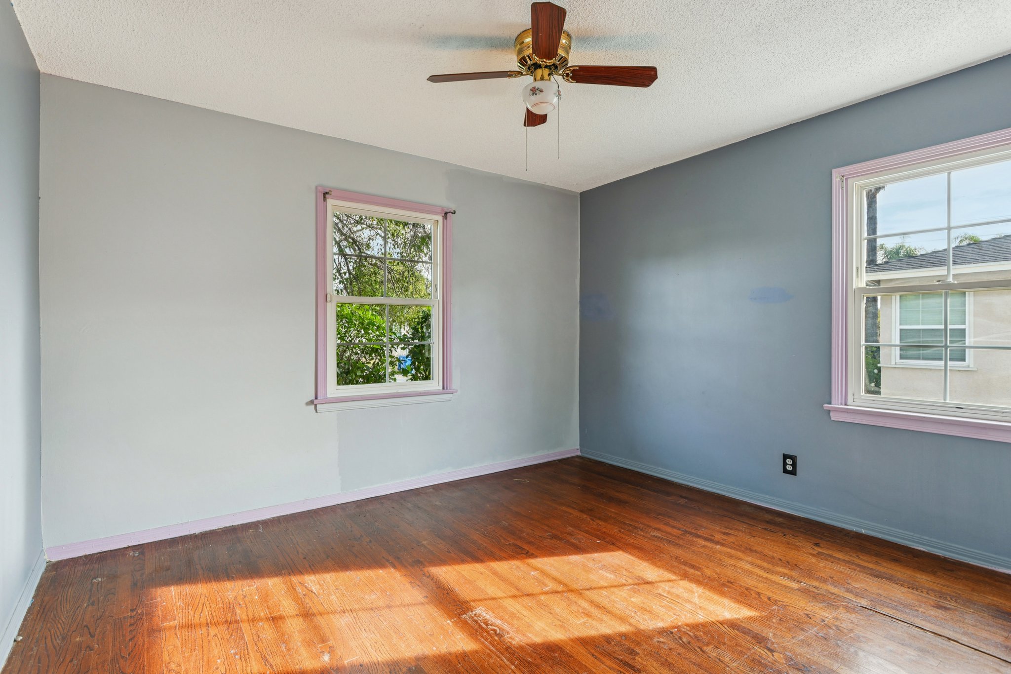 Blucher Ave-S1912-024.jpg