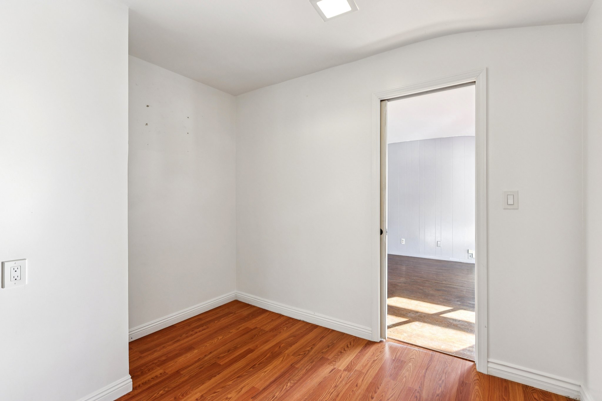 Blucher Ave-S1912-034.jpg