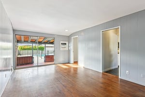 Blucher Ave-S1912-015.jpg