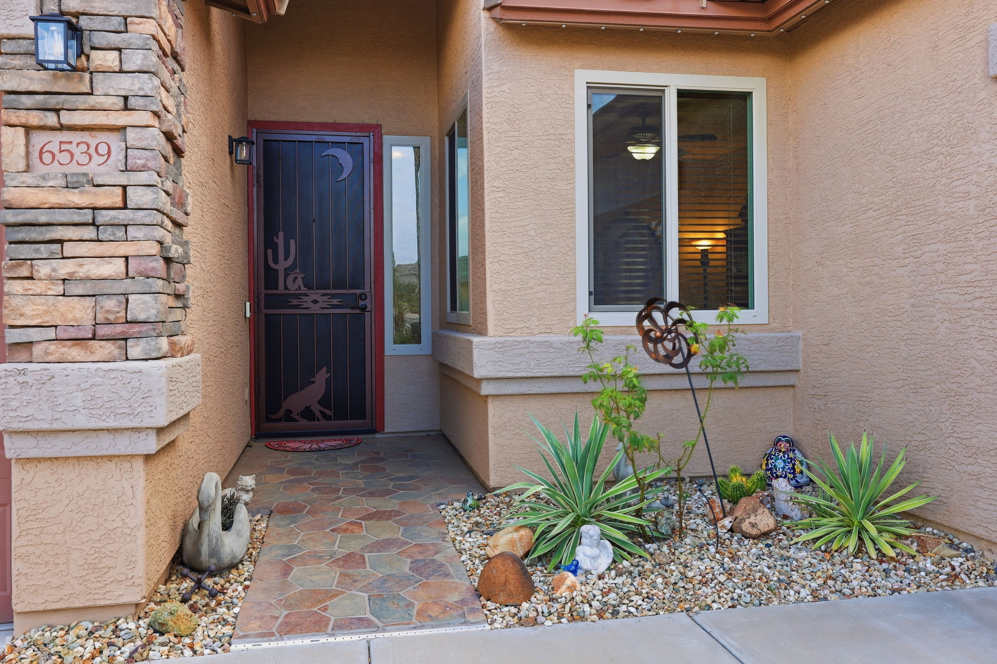 6539 W Gambit Trail — Phoenix, AZ 85083