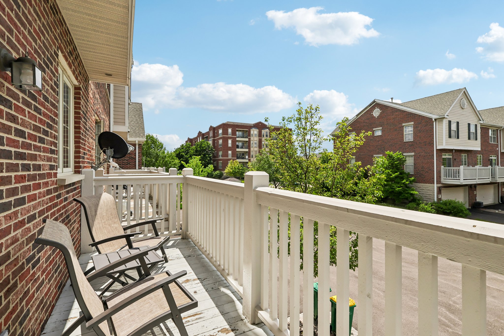 Astor Ln-S1806-017.jpg