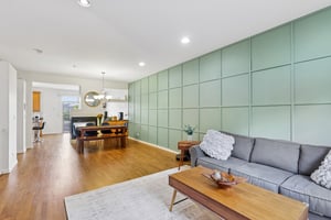 Astor Ln-S1806-006.jpg