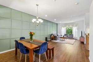 Astor Ln-S1806-007.jpg