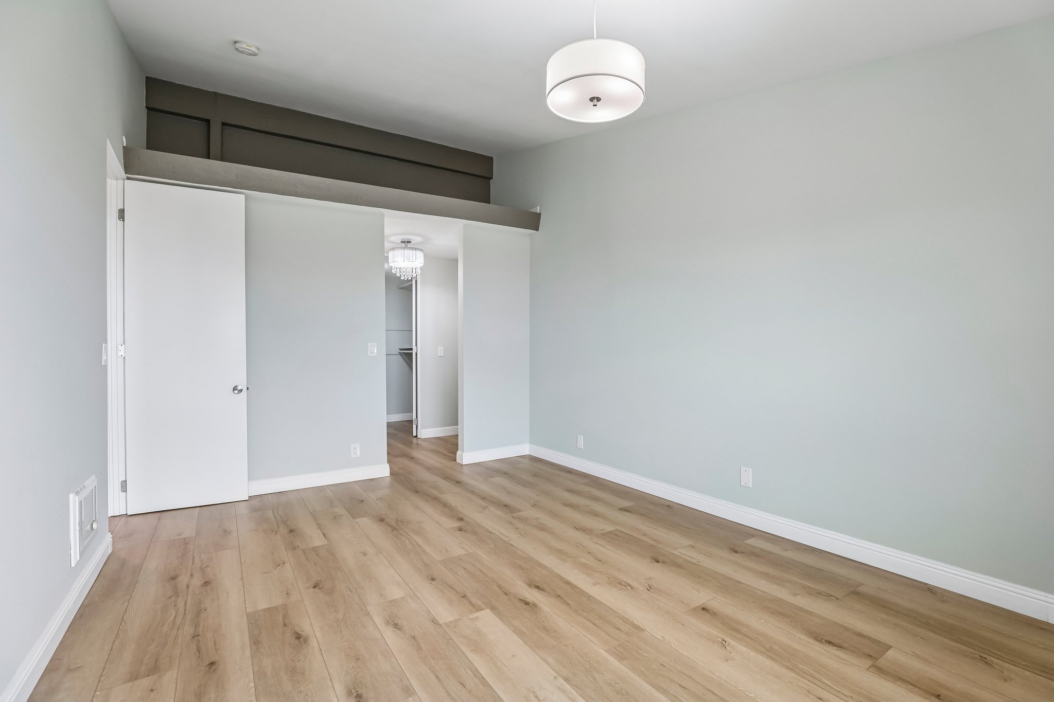 Ocean Crest Dr B306-S0809-012.jpg