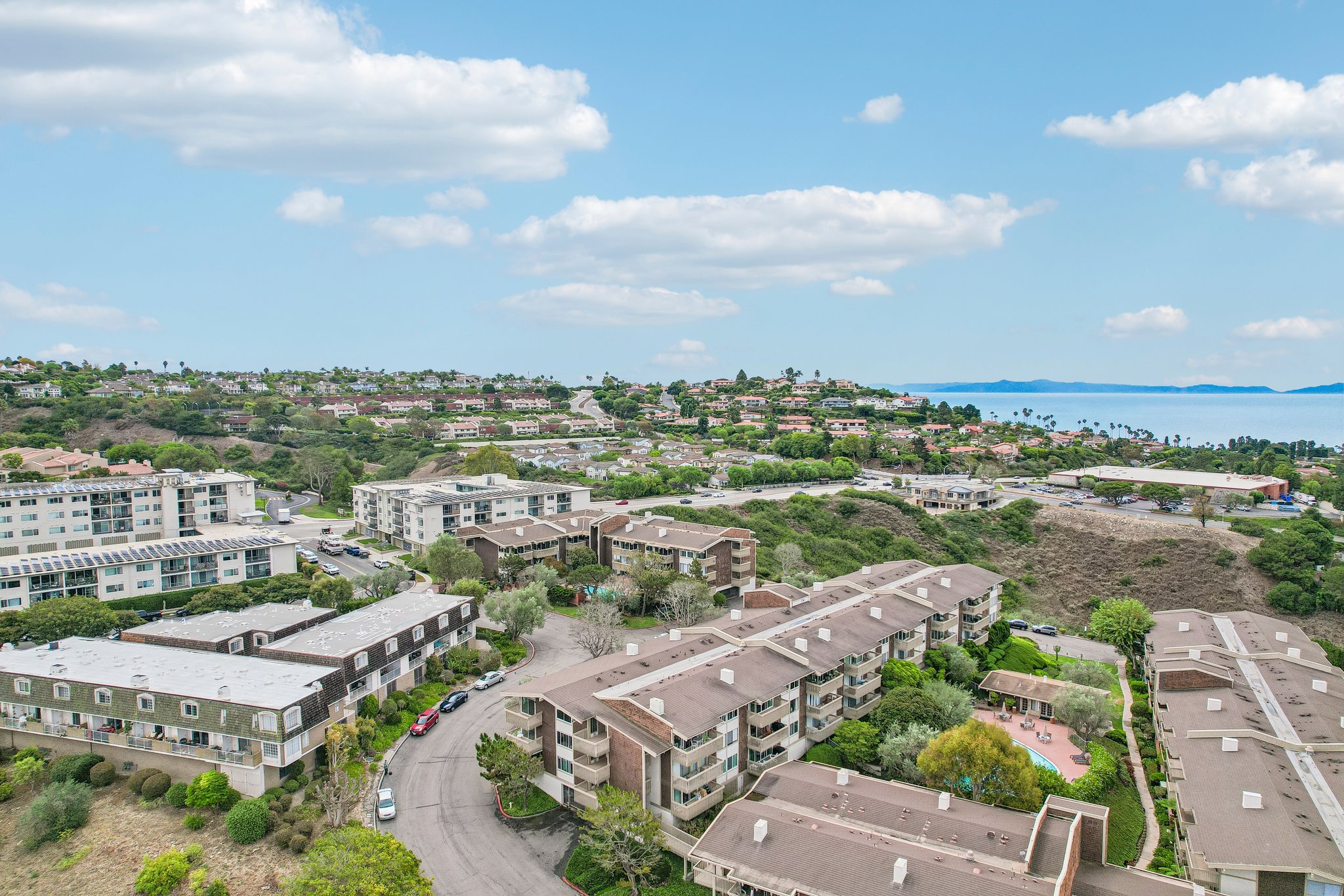 Ocean Crest Dr B306-S0809-031.jpg