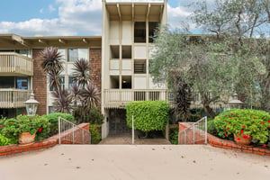 Ocean Crest Dr B306-S0809-001.jpg