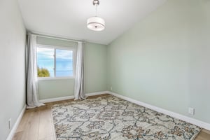 Ocean Crest Dr B306-S0809-016.jpg