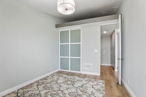Ocean Crest Dr B306-S0809-018.jpg