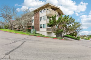 Ocean Crest Dr B306-S0809-025.jpg