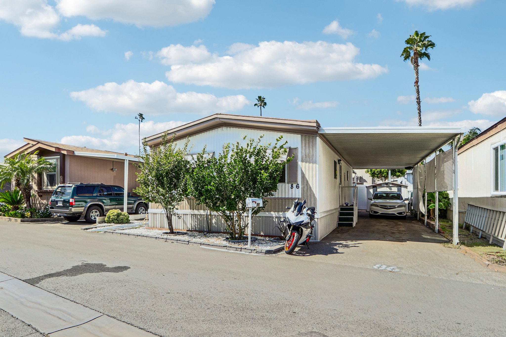 Wilbur Ave 86-S1609-002.jpg