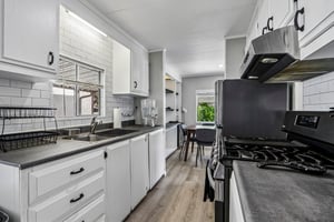 Wilbur Ave 86-S1609-012.jpg