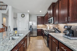 Turner Fields Ln-0806-017.jpg