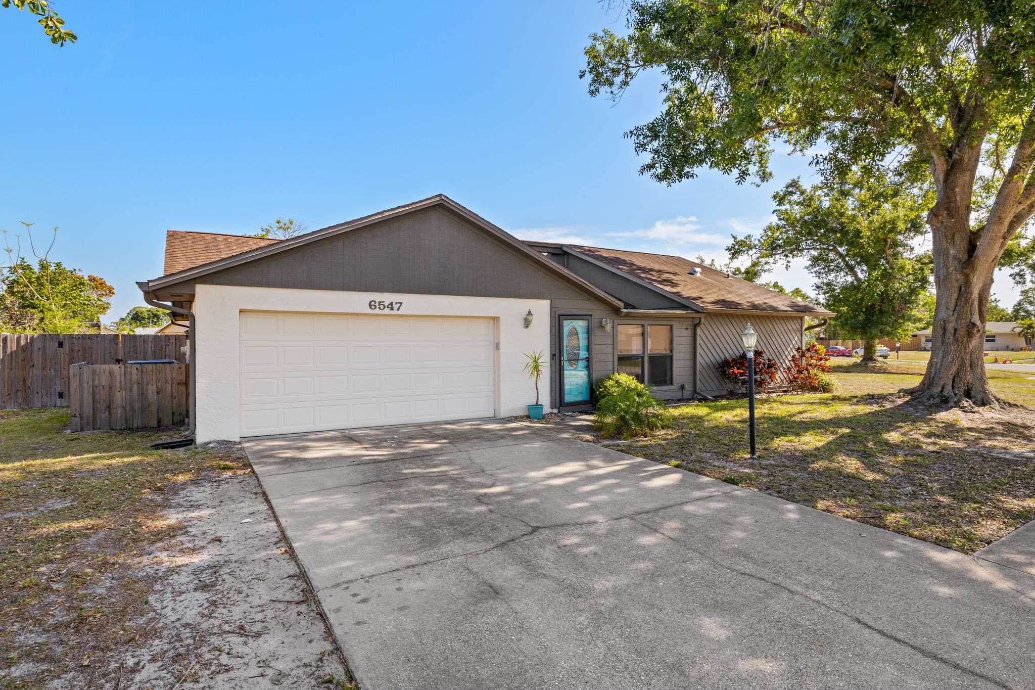 Front Exterior 2 of 2