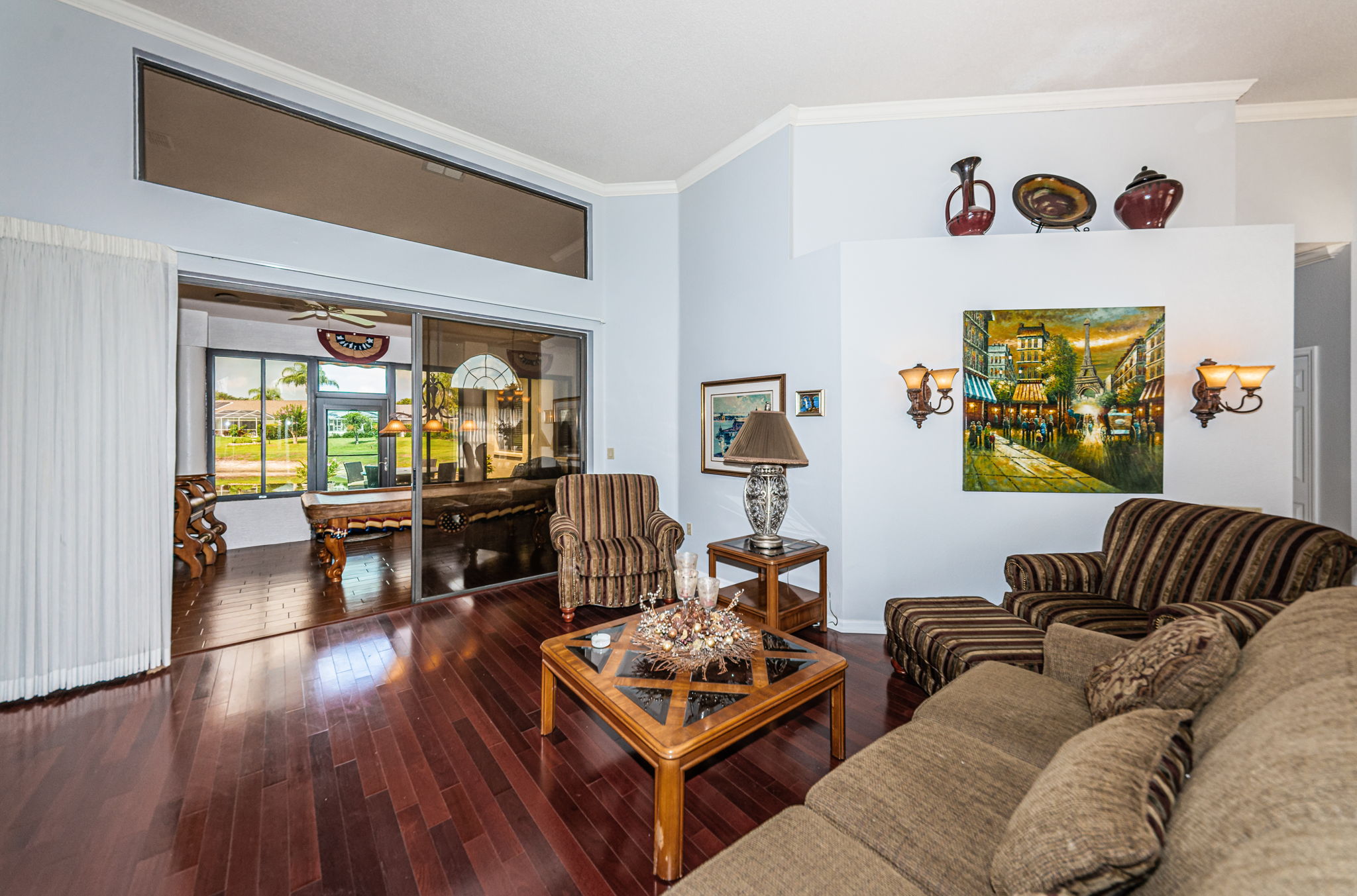 Living Room4