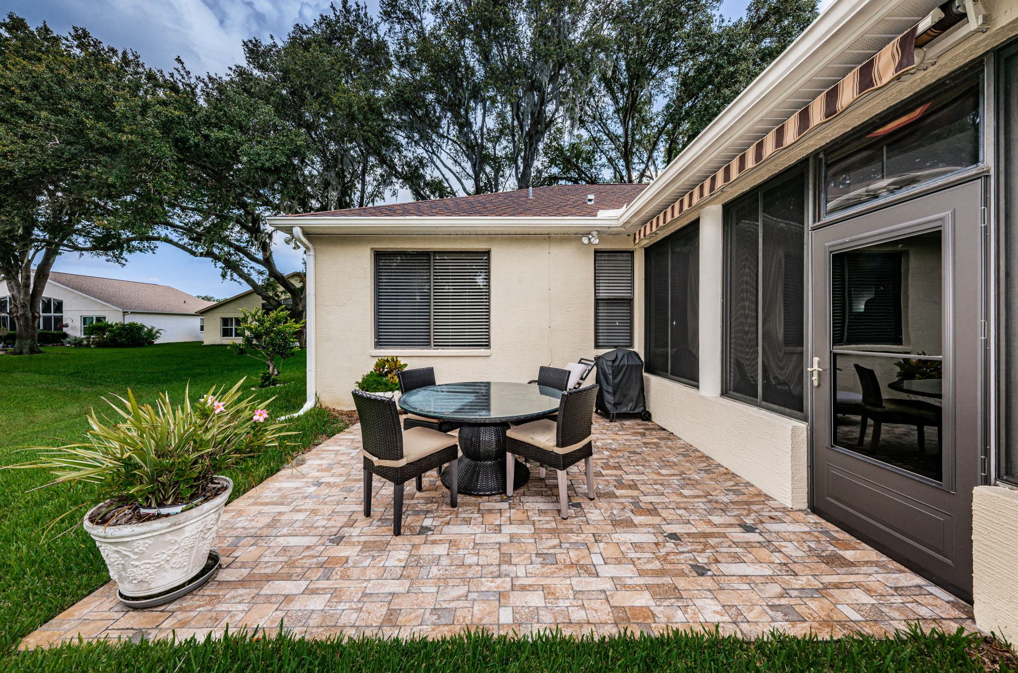 Patio2