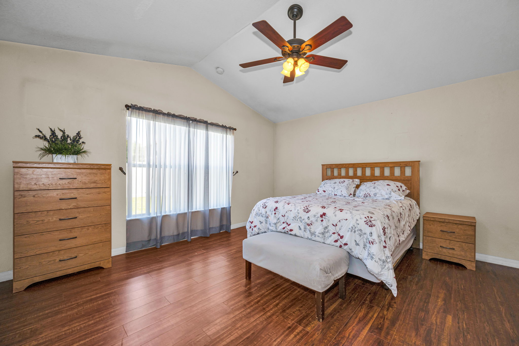 Primary Bedroom 1b
