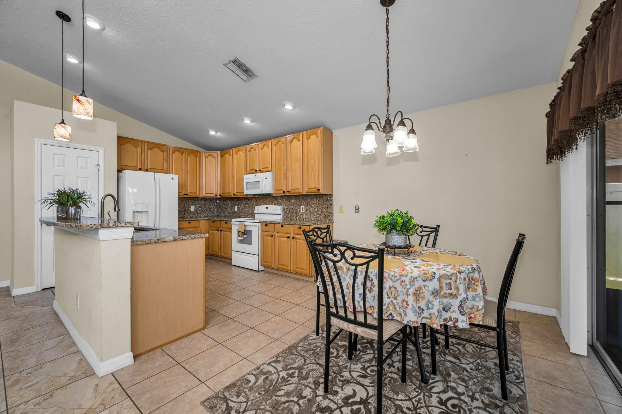 Dining Room 1