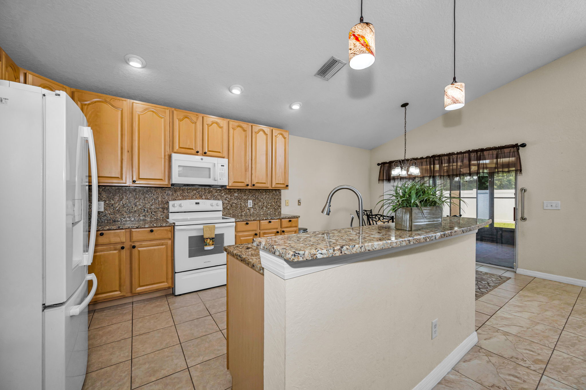 Kitchen 4