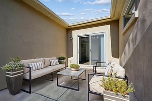 _DSC1950 virtually staged.jpeg