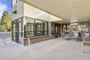  Photo 44