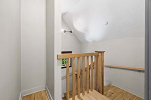  Photo 37