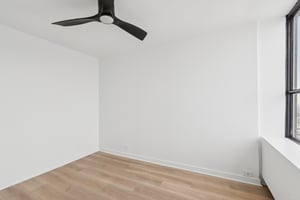 W Irving Park Rd 4212-S0602-018.jpg