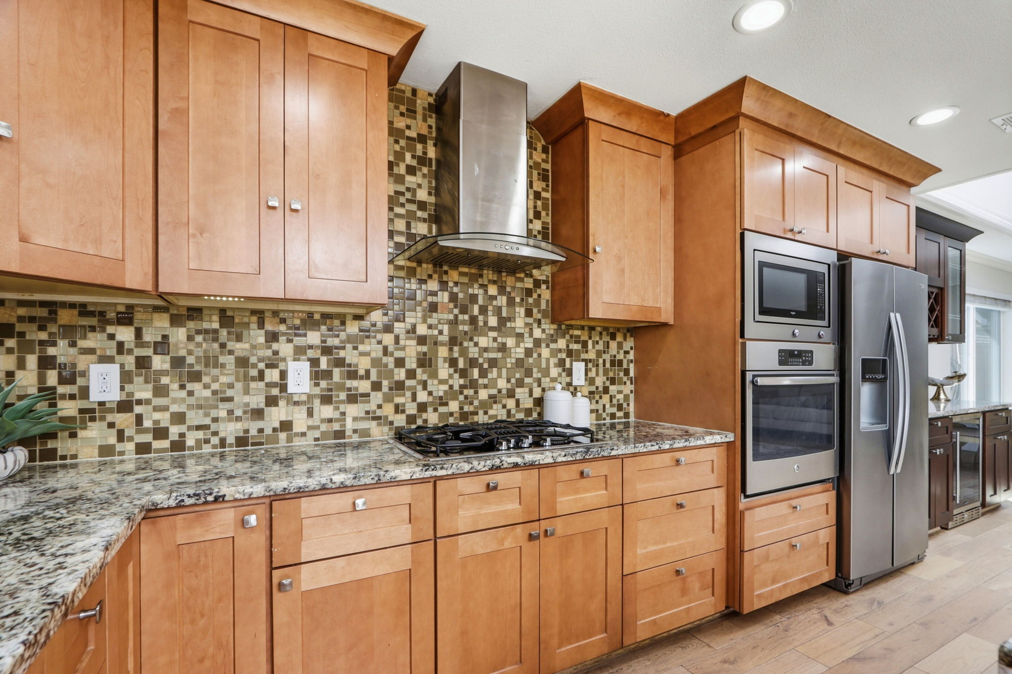 017_F8_6552 Camden Ave