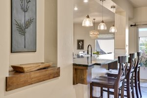 Kitchen Bar