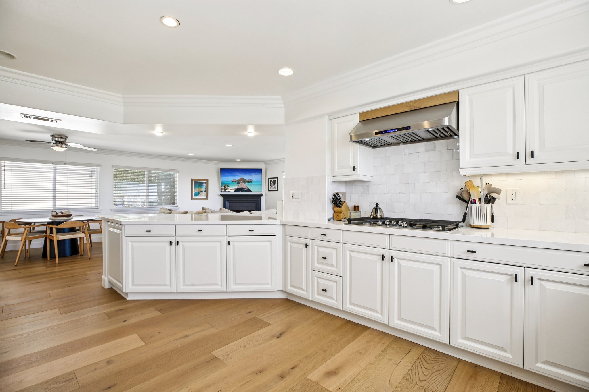 7th St-S1010-021.jpg