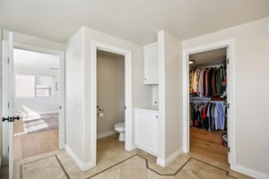 7th St-S1010-031.jpg