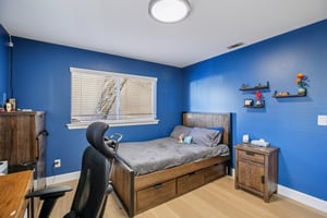 7th St-S1010-034.jpg