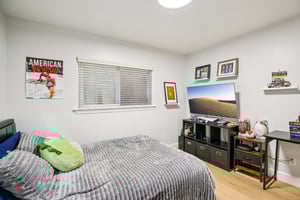 7th St-S1010-043.jpg