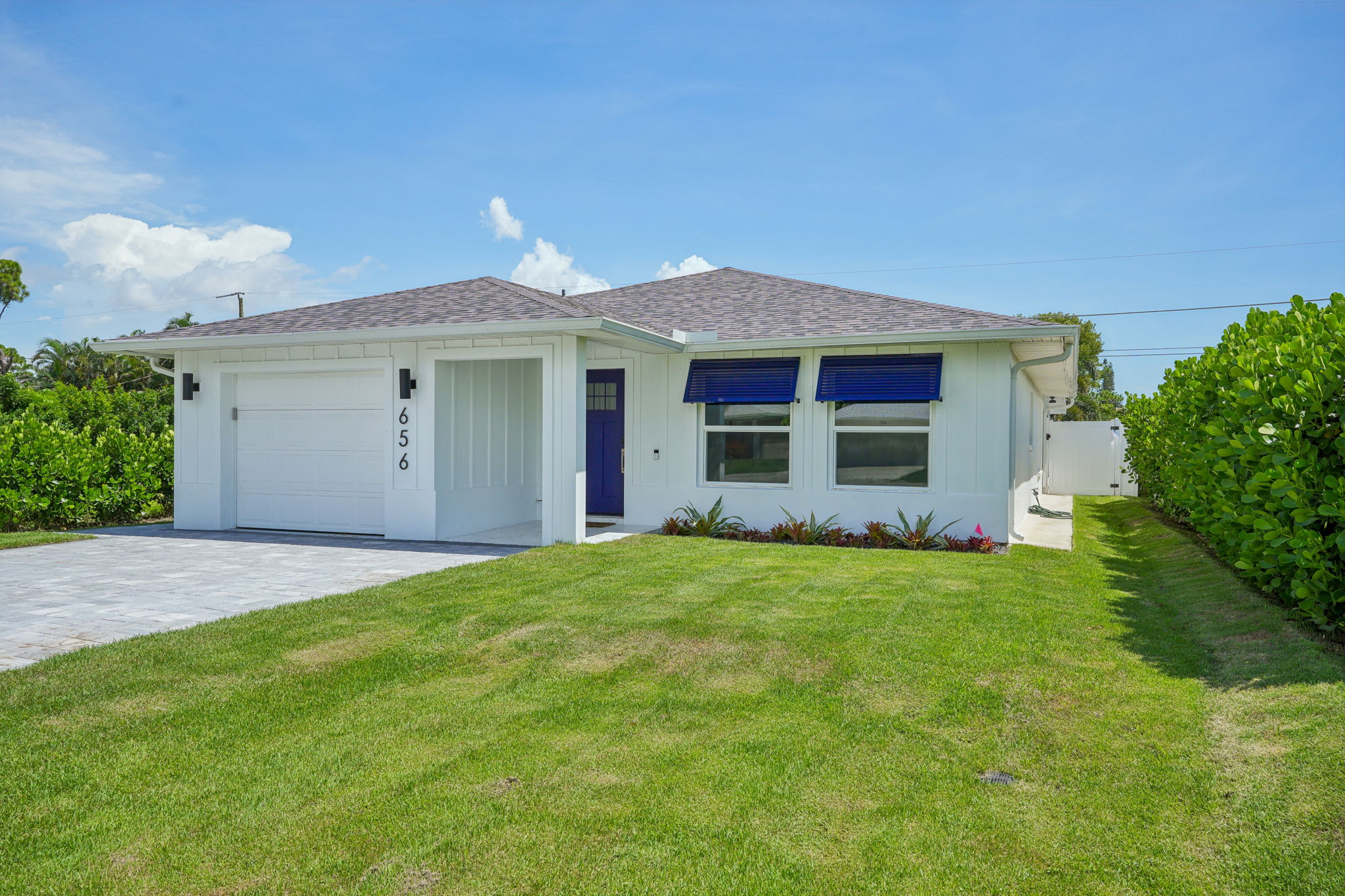 94th Ave N-003