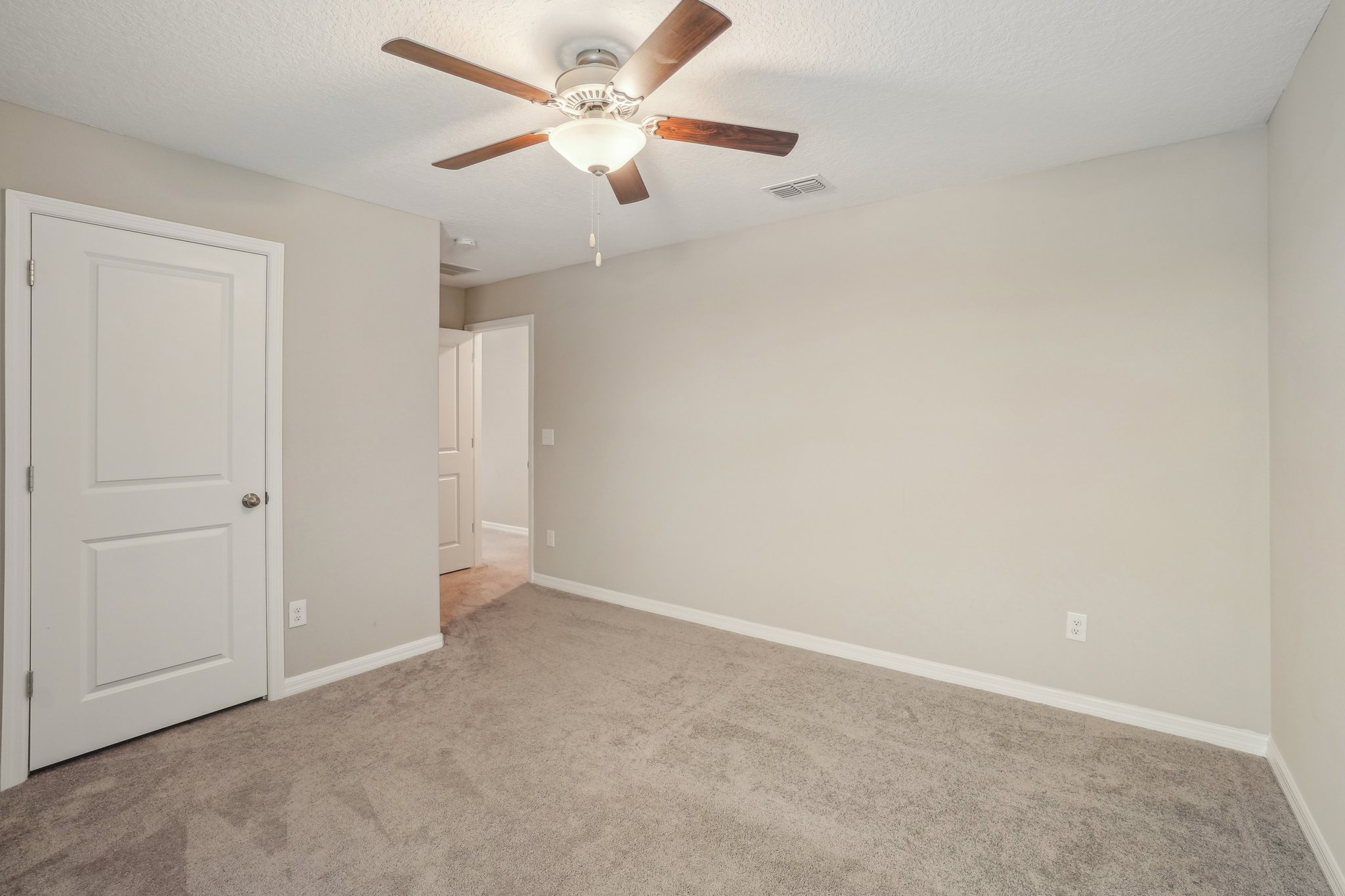 Argyll Dr-022.jpg