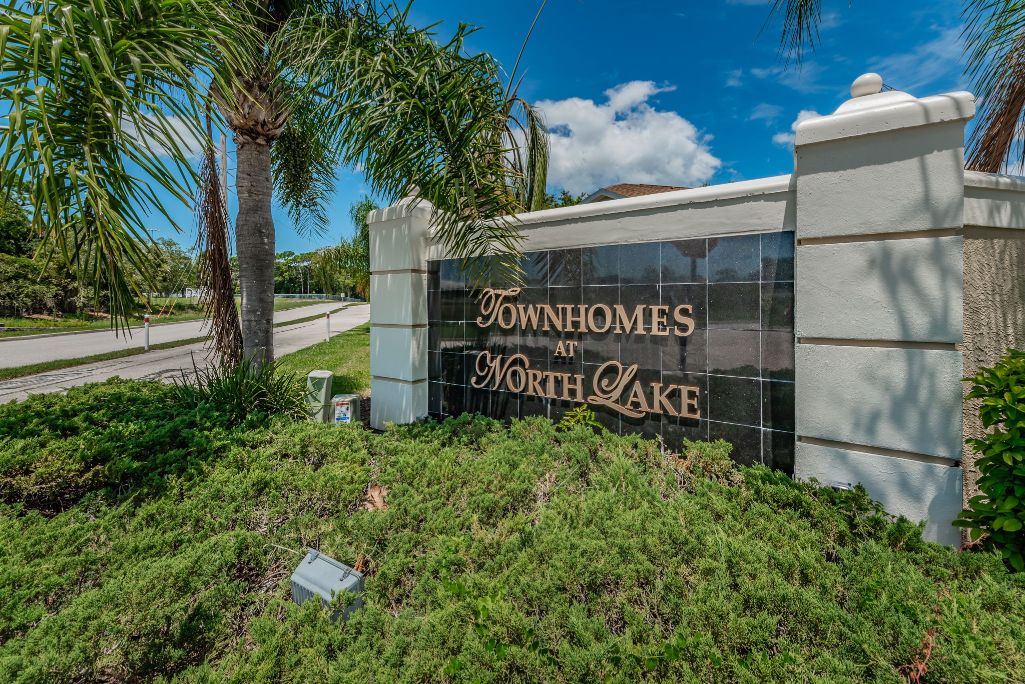 21-Townhomes at North Lake