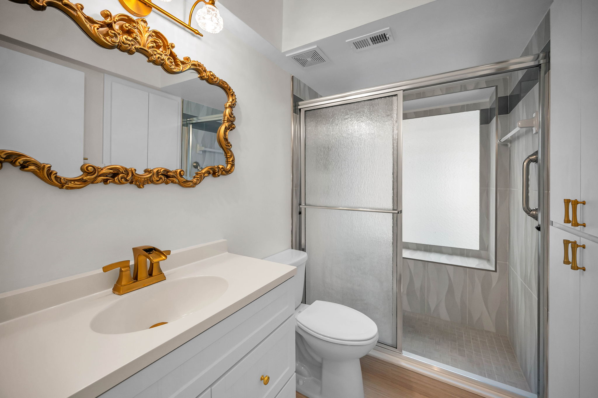 Bathroom2a